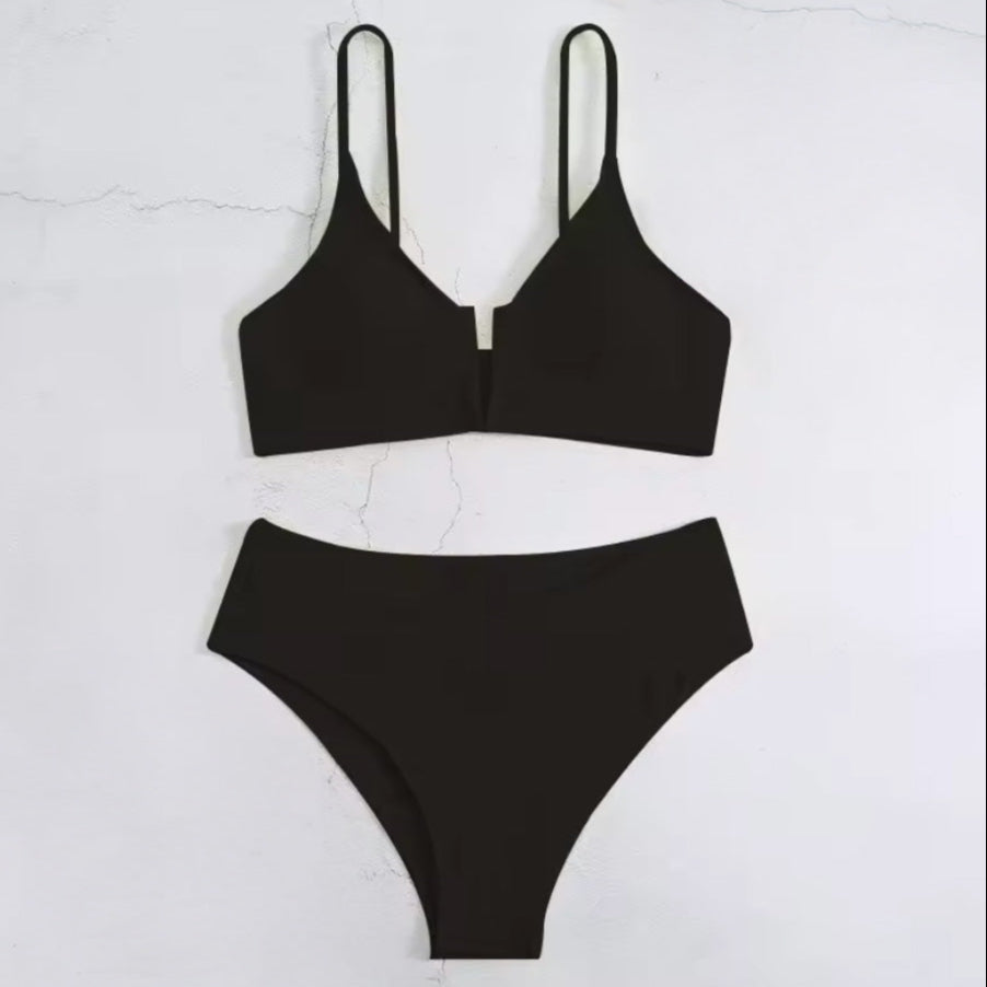 Bikini z wyższym stanem