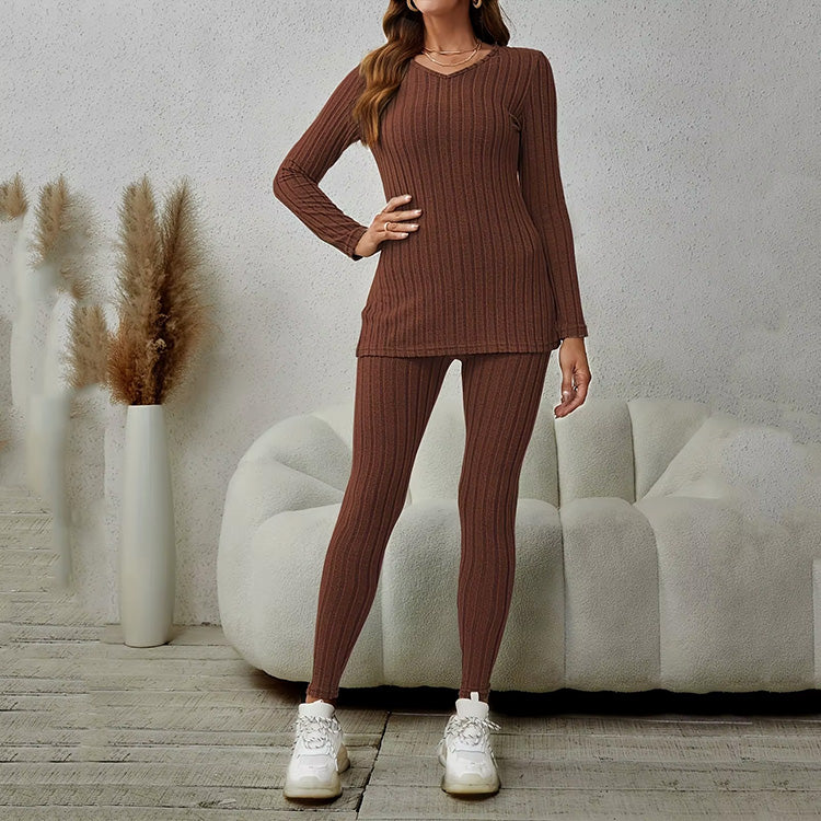 Komplet domowy z dłuższym topem