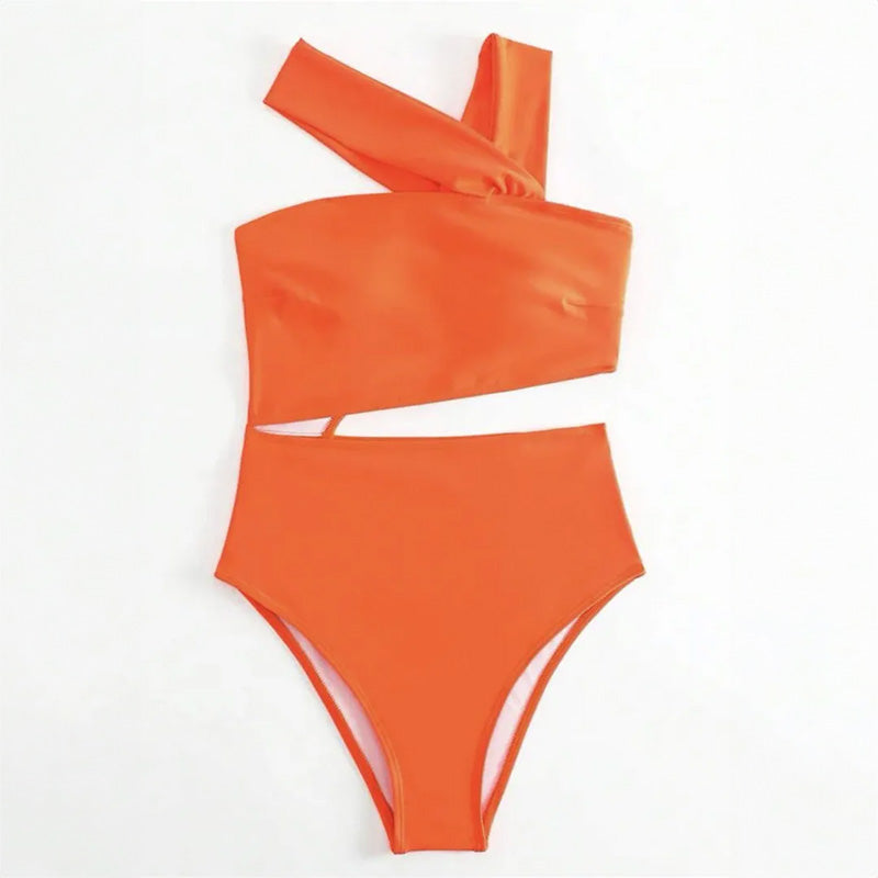 Monokini z wycięciem