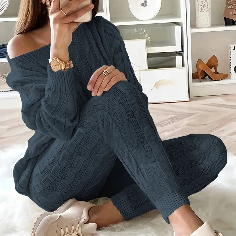 Komplet w warkoczykowy splot