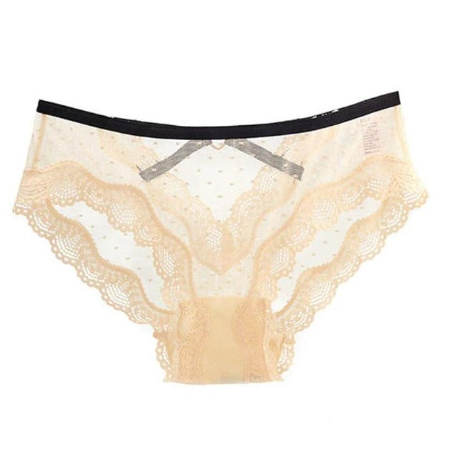 Prześwitujące majtki