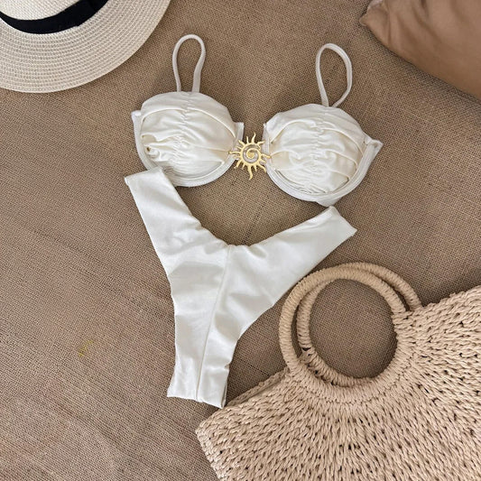 Bikini z marszczeniem