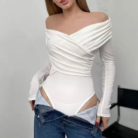 Body z odkrytymi ramionami