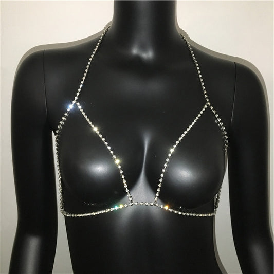 Zdobiący łańcuszek na biust