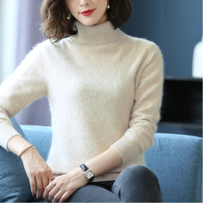 Kaszmirowy sweter z golfem