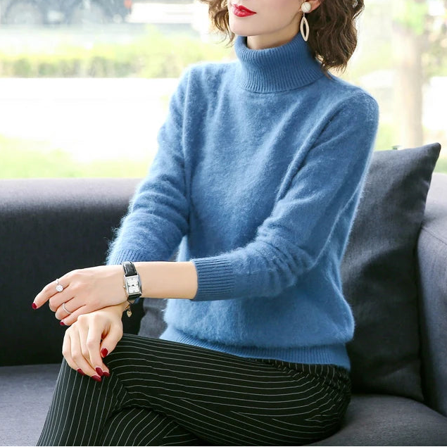 Kaszmirowy sweter z golfem