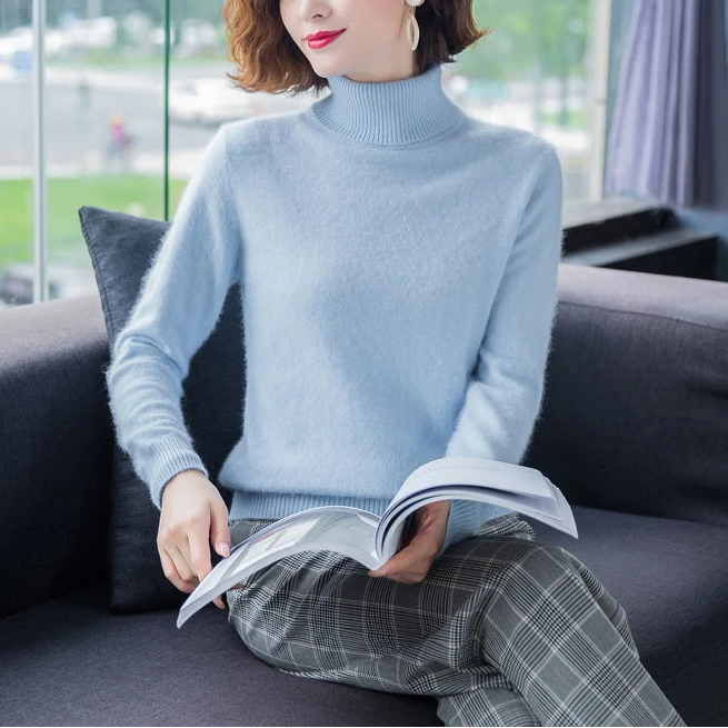 Kaszmirowy sweter z golfem