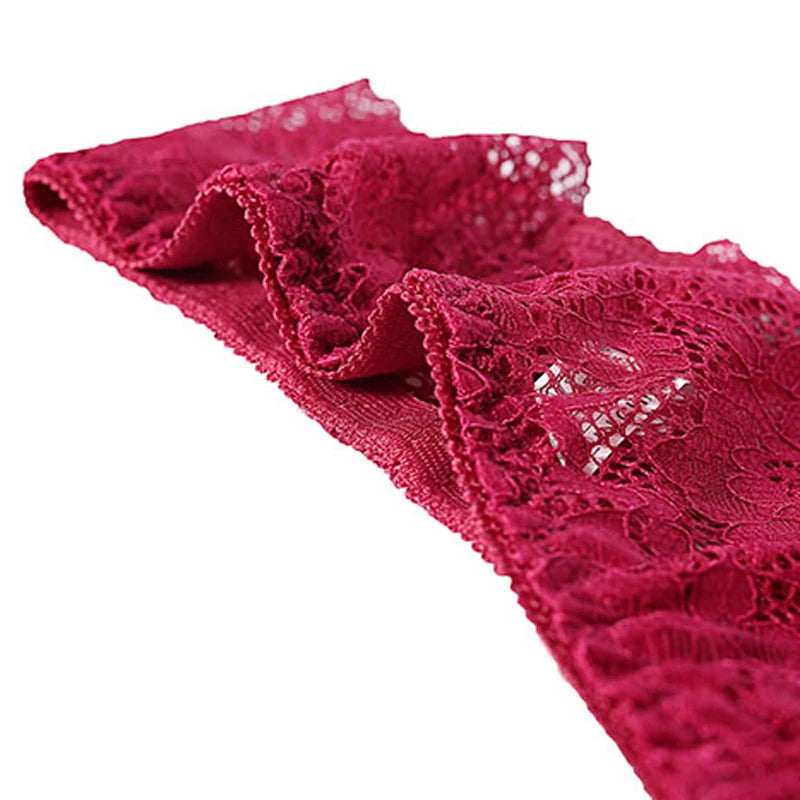 Koronkowe stringi 2pak