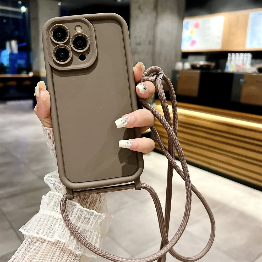 Obudowa ze smyczą do iPhone