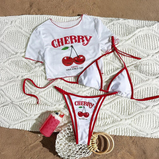 Strój kąpielowy w wisienki