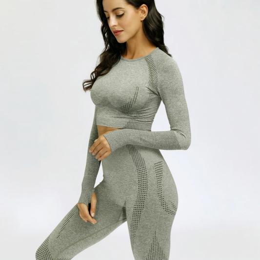 Wieloelementowy komplet sportowy