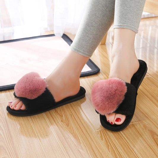 Kapcie ze sztucznym futrem