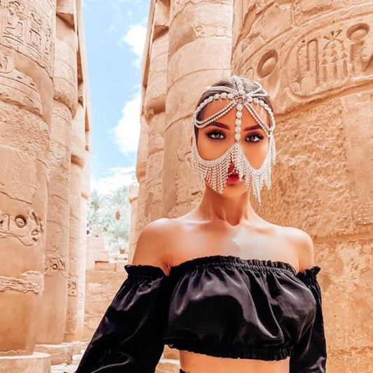 Diamentowa maska na twarz SHE z łańcuchami