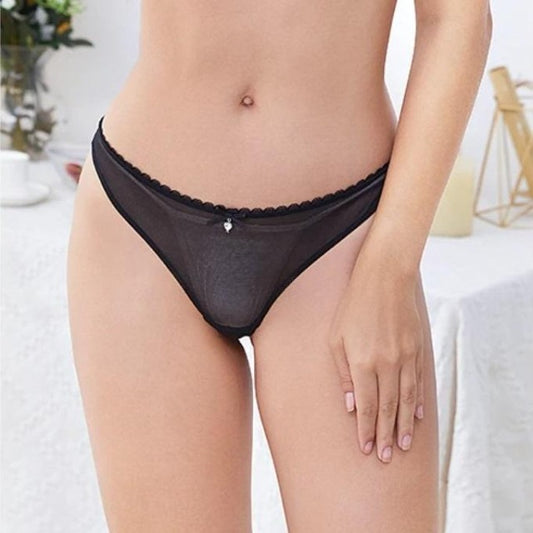 Prześwitujące stringi